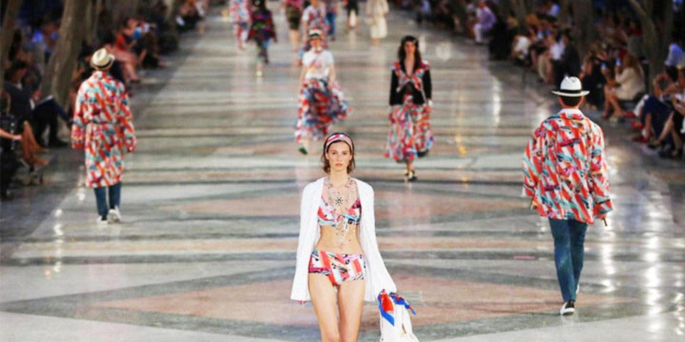 Chanel Resort 2017 Collection in Cuba