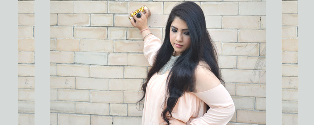 Cold Shoulder Trend – Chic and Classy