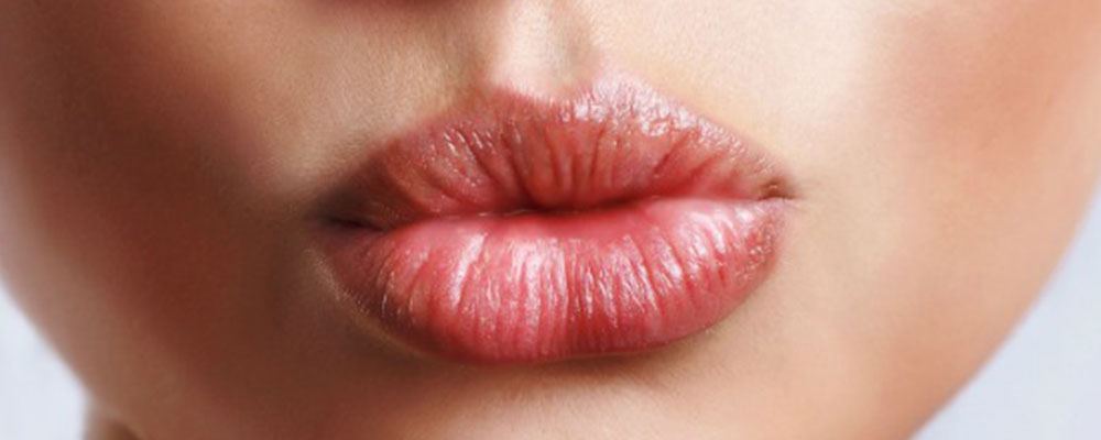 How To Get Plump Lips With This Spicy Wasabi Trick