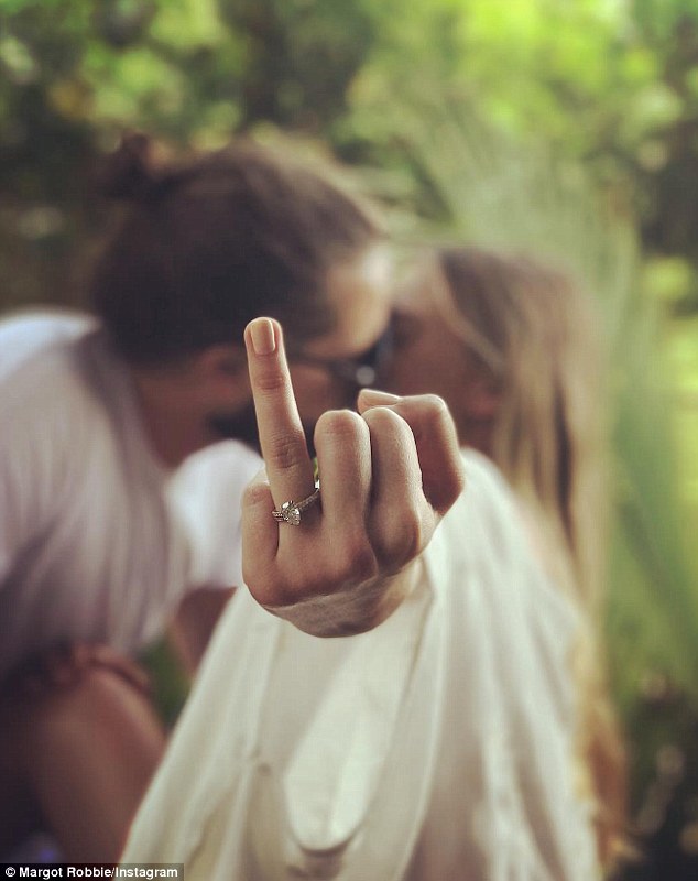 Best Celebrity Engagement Rings - Margot Robbie