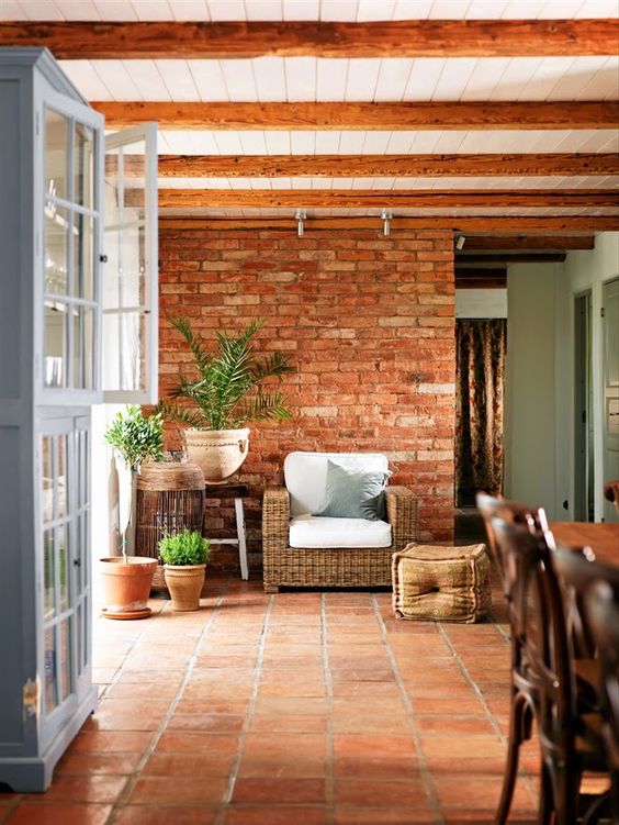 Contemporary Interior Design Trends 2017 - Terracotta tiles
