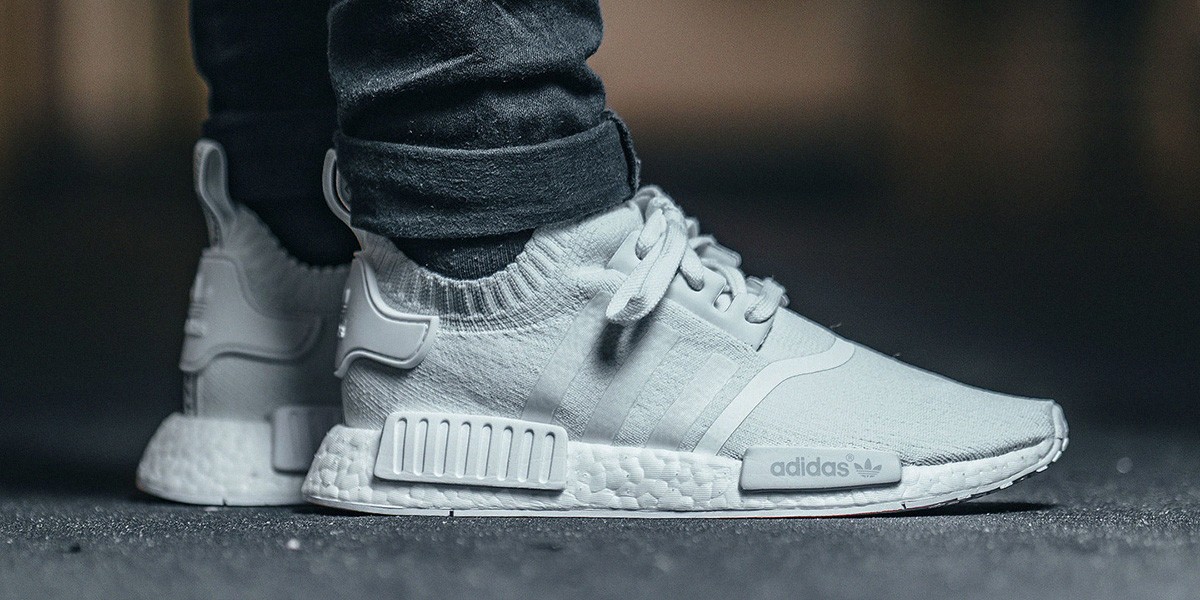 Sneaker brands : Adidas NMD R1 Vintage White