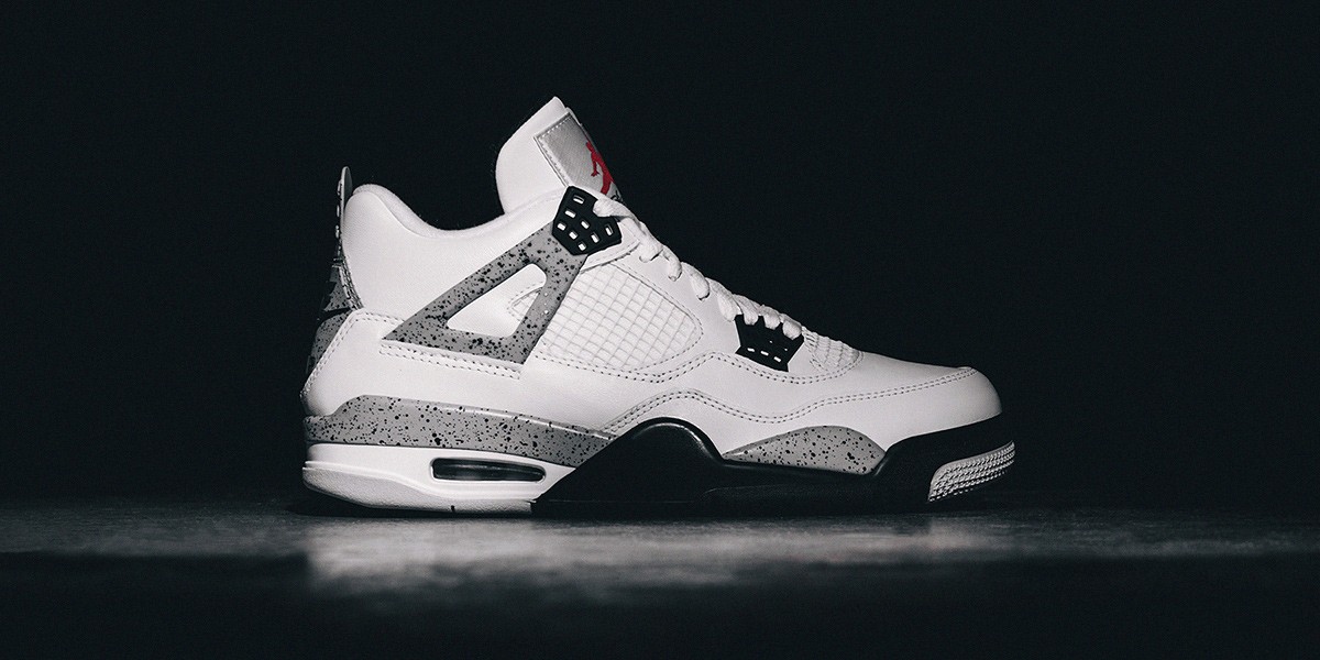 Sneaker brands : Air Jordan IV Retro “Cement”