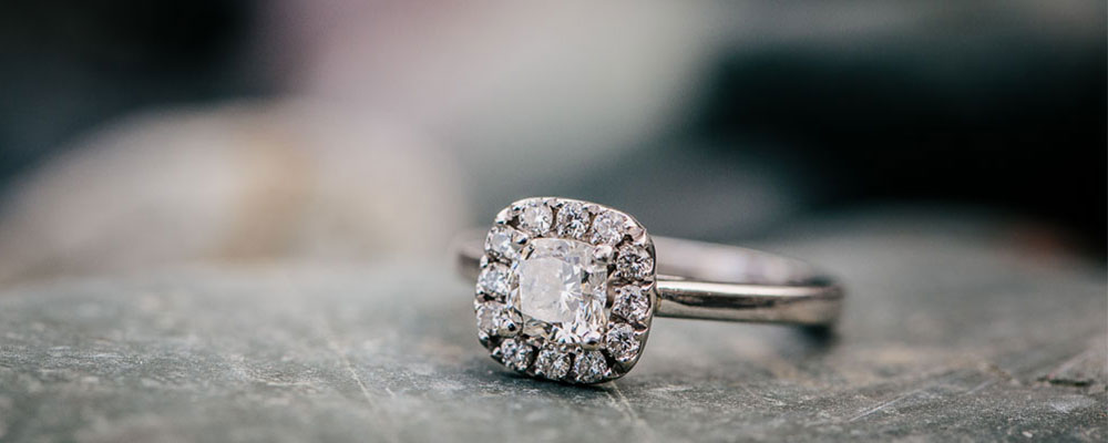 Bling Bling! The Best Celebrity Engagement Rings Of 2016