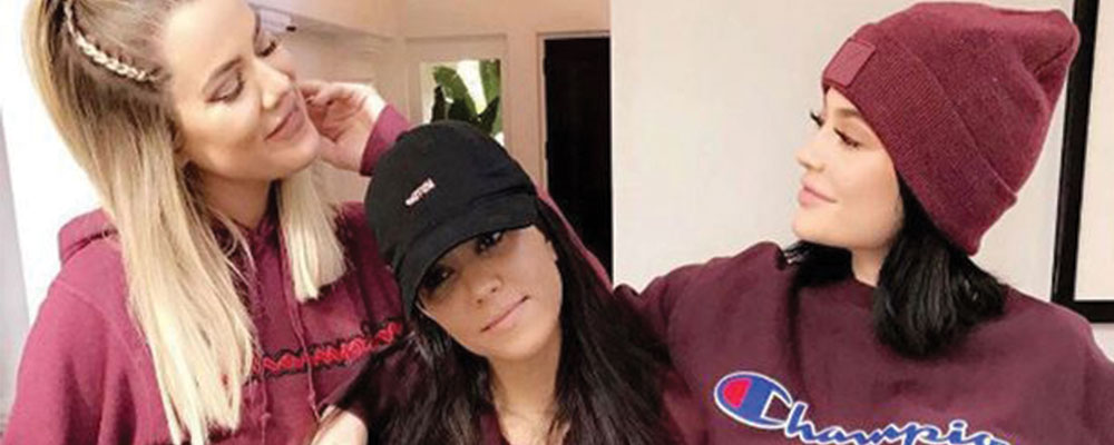 Burgundy Color Pieces To Copy Kylie, Khloe and Kourtney’s Look