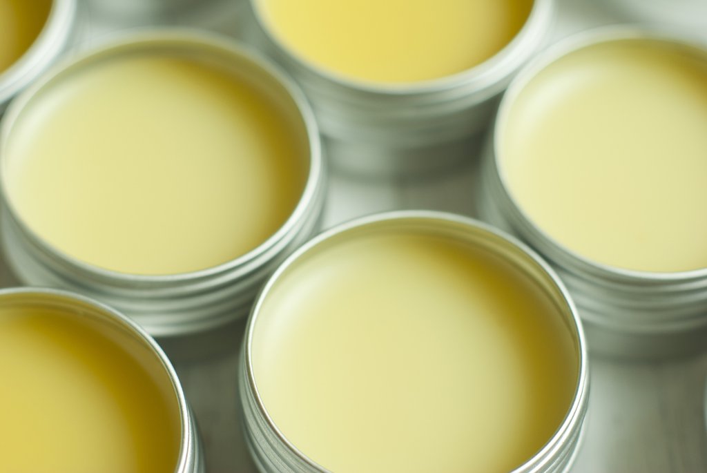 Uses For Coconut Oil - Lip Balm