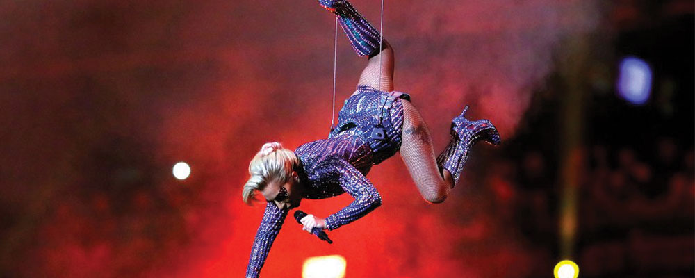 Lady Gaga Super Bowl Look Was A Glittery And Epic Tribute