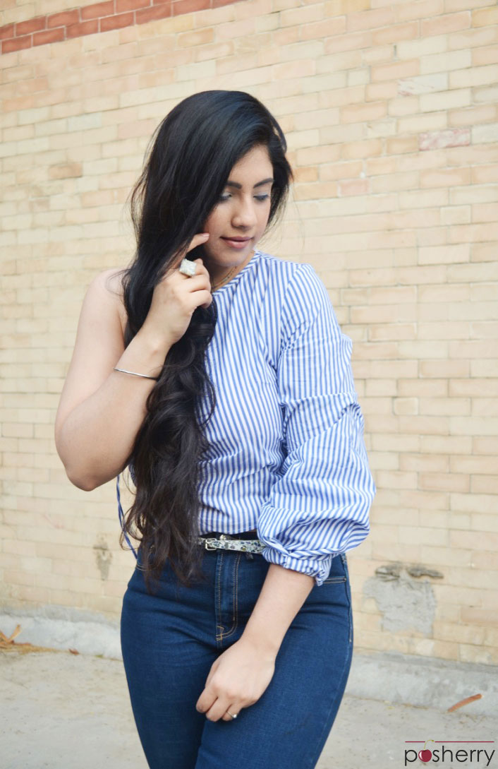 What To Wear With Jeans That Have Frayed Hems [Two Looks]