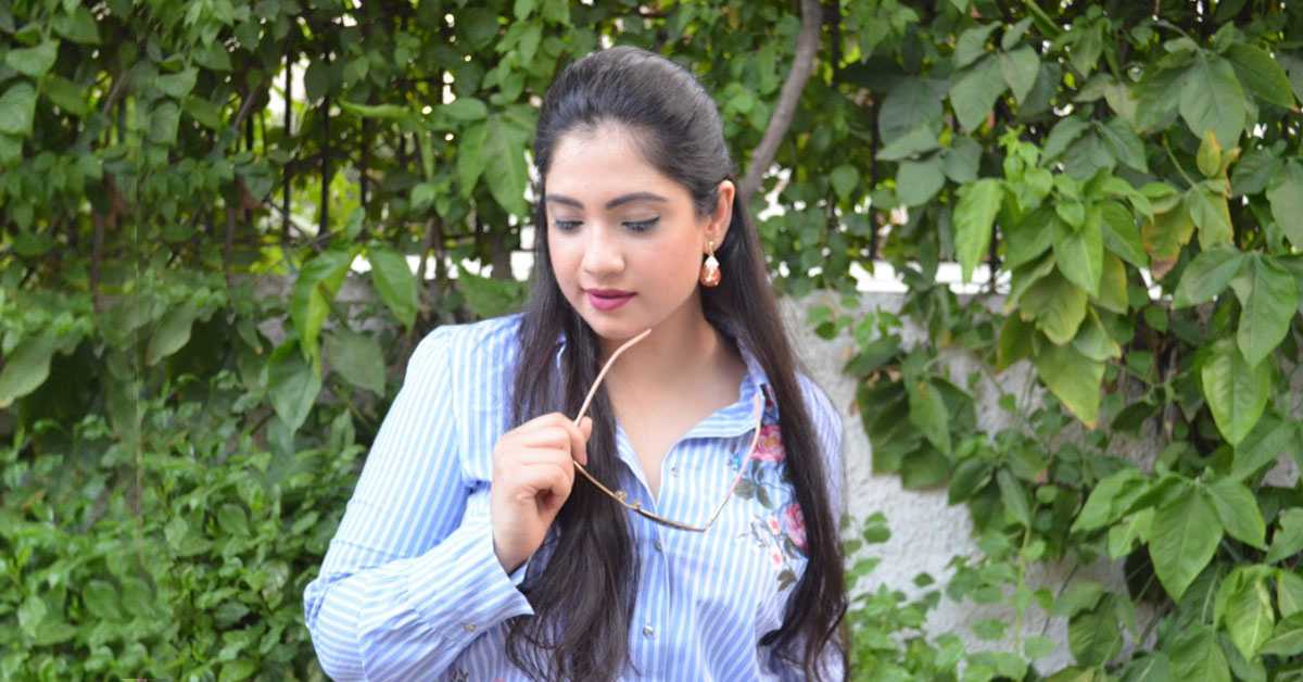 What To Wear With Jeans That Have Frayed Hems [Two Looks]