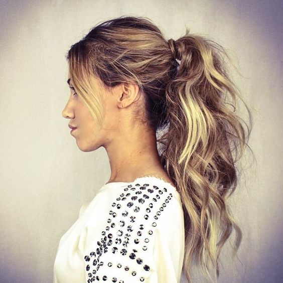 Hair tips - Messy Ponytail Hair tips - Messy Ponytail