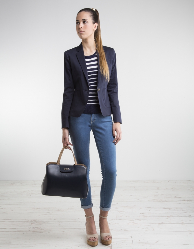 What To Wear To a Job Interview In Fashion-Blazer With Denim Jeans 