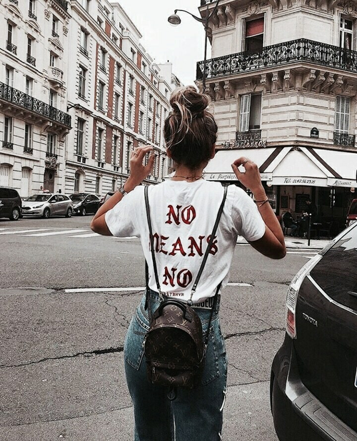 Body Language-Bag resting on your back- backpack