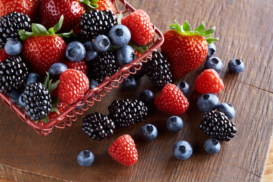 How To Lose Belly Fat Fast- Berries