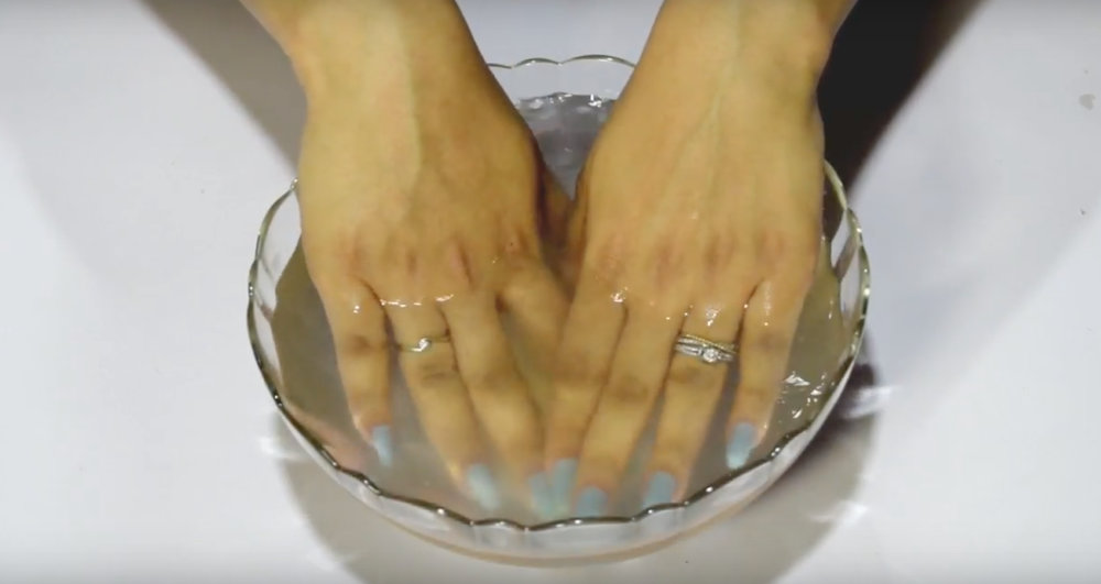 Mini Manicure | uses of vitamin e capsules