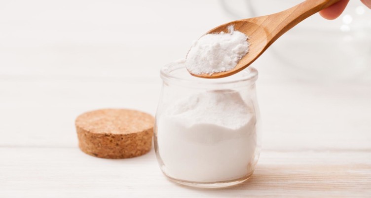 How to get rid of stretch marks - Baking Soda