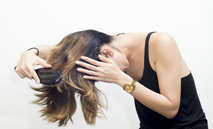 How to get rid of frizzy hair